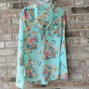 GORGEOUS TEAL SHIRT! SPRING HAS ARRIVED! WOMENS SIZE M